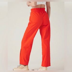 Trekkie Parachute Pants: Periwinkle